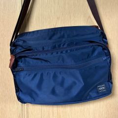 未使用級】PORTER ポーター シングス メッセンジャーバッグ ネイビー