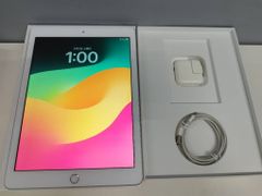 iPad mini 4 シルバー セルラーモデル 16GB 本体 充電器 箱付き - メルカリ