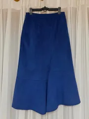 ハンサム LANVIN COLLECTION ブルー スウェード スカート タグ付き 新品のサムネイル