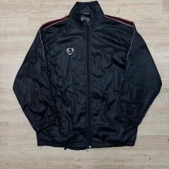 NIKE レース刺繍ロゴ ウィンドブレーカー ブラック | Mercari