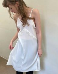 新品 collab バッドinフリルキャミドレス 伊原葵 - メルカリ