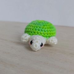 あみぐるみ ちびねこ 猫 グレー ひげひげ ストラップ ハンドメイド