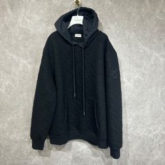 MONCLER エンボスロゴ パーカー ブラック Lサイズ - メルカリ