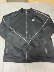 ナイキ ジャージ 出品