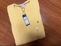 新品 Tommy Hilfiger トミーヒルフィガー ケーブルニット L