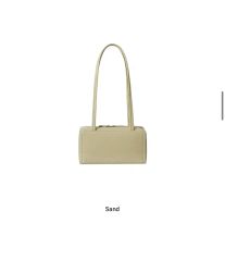 新品willfully シリンダーリアルレザーマルチバッグ - メルカリ
