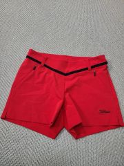 極美品】TaylorMade× Kuchibue Golf ショートパンツXL - メルカリ
