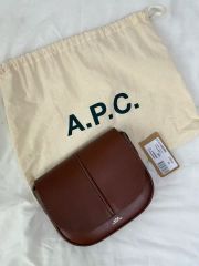 新品正規】A.P.C SAC GENEVE 24A ジュネーブショルダーバッグ - メルカリ