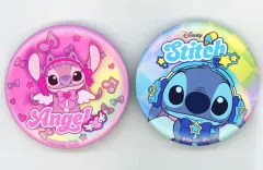 【中古】バッジ・ピンズ スティッチ(ヘッドホン/顔アップ)＆エンジェル(ヘッドドレス/全身) 缶バッジセット 「Happyくじ Stitch Colorful Kawaii」 I賞
