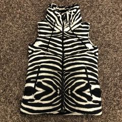 GIBOUS ゼブラ柄 ファーベスト Mサイズ 美品 ユニセックス 人気モデル 