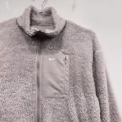 ナイキ スウッシュ チェストポケット モヘア フリース