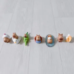 カピバラ フィギュア 7種セット / 新品
