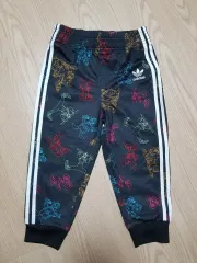 キッズ) adidas ミッキーマウス コラボ トレーナー ズボン