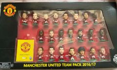Manchester United 2008 三冠記念フィギュアセット - メルカリ