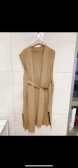 新品タグ付☆BEIGE.☆ツートンカラー ジレ ベスト ベージュ×黒 サイズ4 
