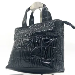MOSCHINO モスキーノ ハンドバッグ 黒 ブラック エナメル キルティング ハート Mロゴ 美品 ミニトートバッグ パテントレザー 自立 サブバッグ お出かけ デート レトロ 腕掛け 艶 背面ポケット ハートチャーム付
