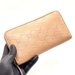 【余白に気品を宿す】　GUCCI　長財布 グッチシマ ラウンドファスナー 12カード レザー　ピンクベージュ