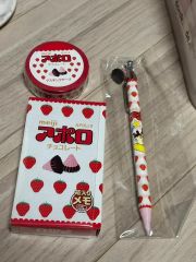 B-126/アポロ缶ペンケースお菓子なサクサク缶ペンケース明治(株)サカモト アポロ 缶ペンケース お菓子なサクサク缶ペンケース 明治アポロ (株