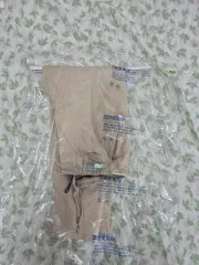 シリーズ ベージュ コットン パンツ ほぼ新品