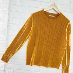 ---5,000円---(66 77サイズ) ケーブル編み ラウンドネック ニット 425