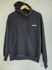 ノルディ トップス ボトムス デニム ズボン ほぼ新品 Mサイズのサムネイル