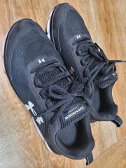 UNDER ARMOUR CHARGED EUROPA2 ランニング25.5cm - メルカリ