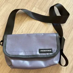 FREITAG HAWAII FIVE-O HA PAO バッグ (ライトパープル PURPLE)のサムネイル