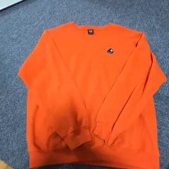 OBEY オベイ スウェット L (オレンジ)のサムネイル