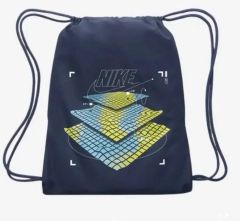 未使用 NIKE Storm-FIT ストームフィット リュック バックパック 