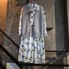 新品タグ付き BEIGE ロングジレ 麻混 高見え ベスト オンワード リネン