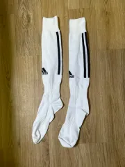 アディダス 白 サッカー 靴下
