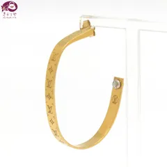 LOUIS VUITTON ルイヴィトン M00220 フープ ナノグラム ピアス 右用片耳 ゴールドトーンメタル 装着時縦5.55㎝ 8.32g 箱 保存袋 リボン イタリア製のサムネイル