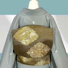 東京ますいわ屋誂え 正絹 単衣お召し 淡い水色 色無地 一つ紋 繍紋