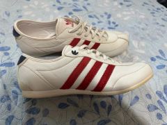 EB773Y adidas カントリー スニーカー 27.5cm 赤 白 