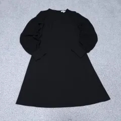2 カルバン・クライン ONE PIECEのサムネイル