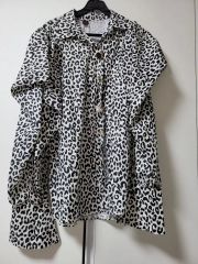 Free People 花柄刺繍 カシュクールブラウス - メルカリ