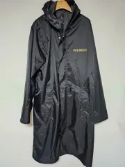 2026年最新】vetements レインコートの人気アイテム - メルカリ