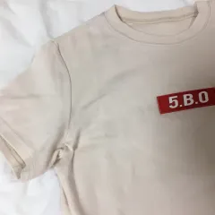 O!Oi oioi クロップドTシャツのサムネイル