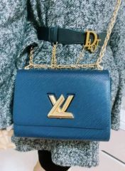 新品、未開封【LOUIS VUITTON 】Diamond Mirror - メルカリ