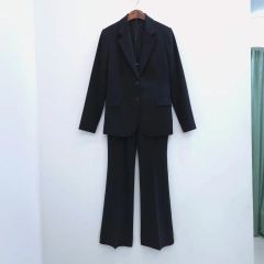 Theory （セオリー） のレディーススーツ Oサイズ サックスブルー 春夏