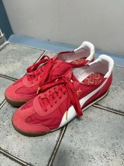 超レア、早い者勝ち❕PUMA キャンバススニーカー ベージュ/ネイビー 