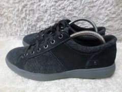 新品ROCKPORT ロックポートのスニーカー24.5㎝☆1万9800円の商品 