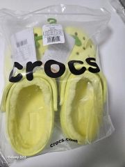 新品タグ付き 未開封 ケアベア クロックス | Mercari