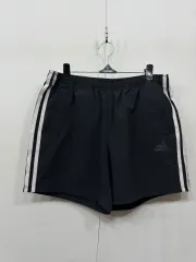 M) adidas ハーフパンツ