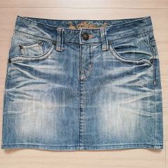 BURBERRY ロンドン ブルーレーベル ミニ ダメージ加工 デニム生地