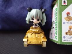 ねんどろいどもあ未開封ガールズ&パンツァー劇場版 CV33型快速戦車
