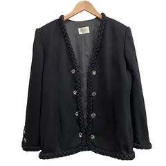 インゲボルグ INGEBORG ノーカラージャケット ブレード編み ゴールドボタン ブラック のサムネイル