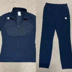 新品・未使用DESCENTE ジャージ上下セット DTM-1550 - メルカリ