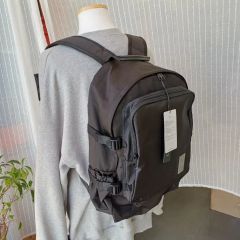 ボ*ル様 BEAMS DESIGN ビームスデザイン 26ℓバックパック 通勤 - メルカリ