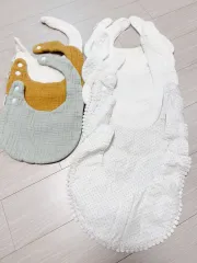 ハンドメイド リバーシブルタック よだれかけ